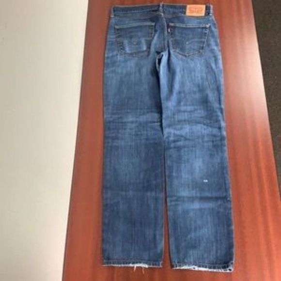 Men’s 541 Levi’s mom jeans - Picture 3 of 8
